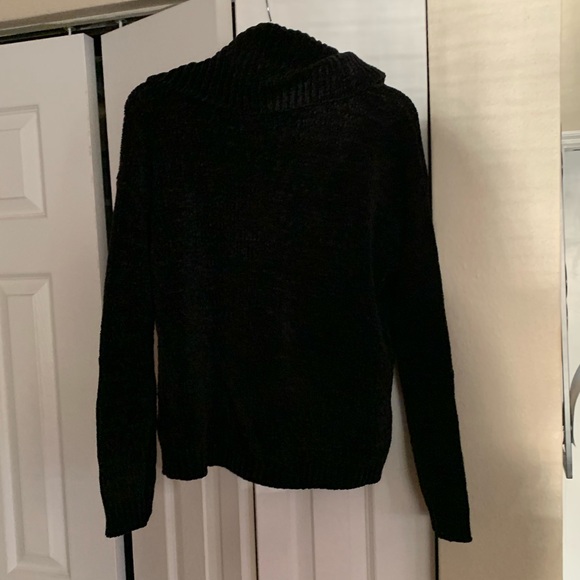 MICHAEL Michael Kors Cowl Neck Sweater - Picture 2 of 6